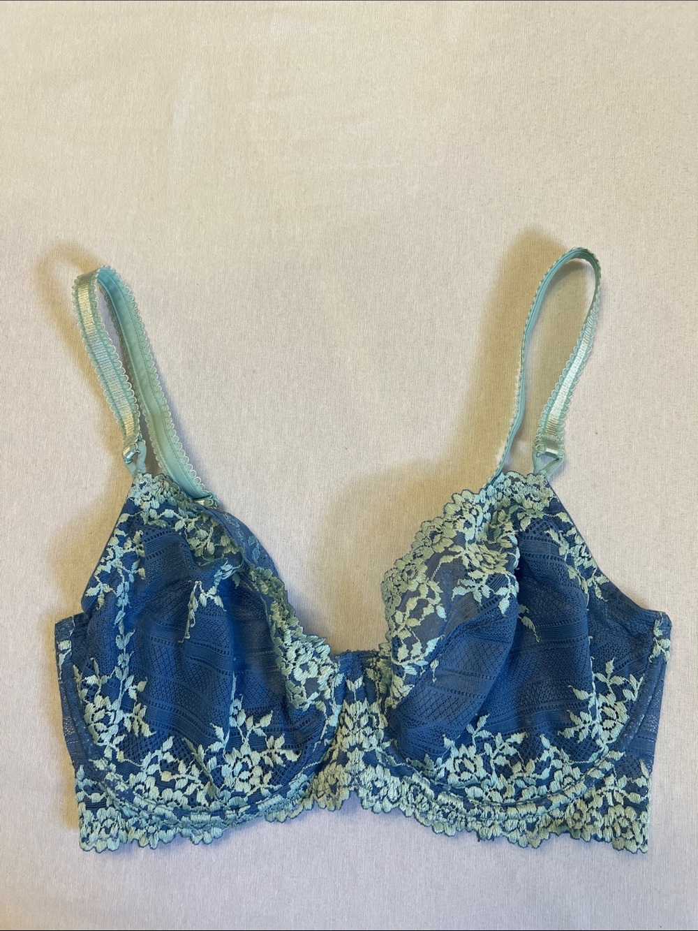 Wacoal Embrace Lace Unlined Underwire Bra Beaucoup Blue Mint Floral 65191 34DD